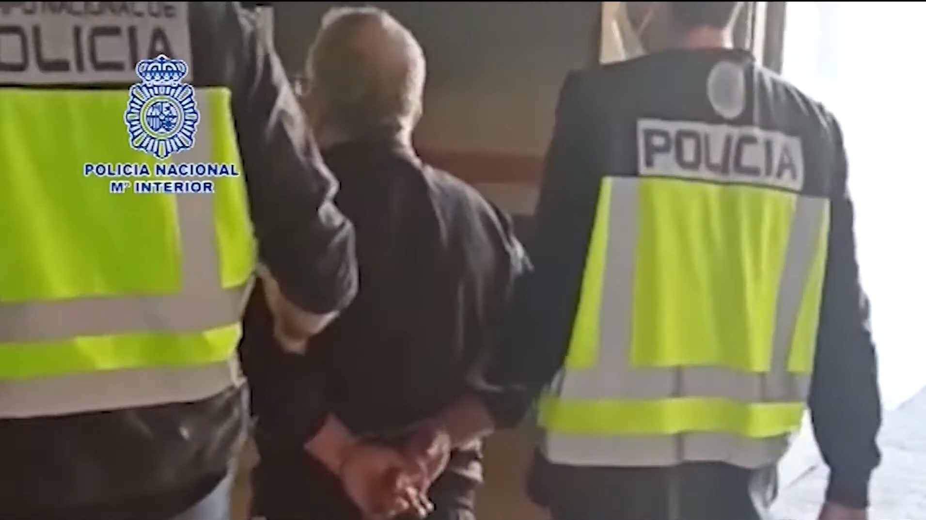 فيديو.. لحظة اعتقال الشرطة الإسبانية للمتهم بارتكاب مجزرة ضد عائلته في سلا