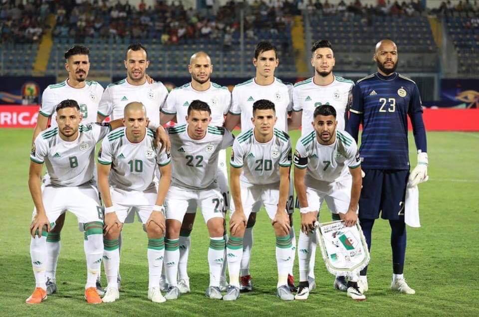 الاتحاد الدولي لكرة القدم يعاقب الجزائر