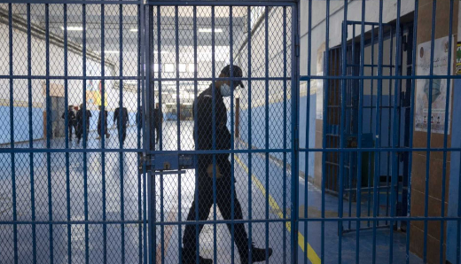 إحالة موظف بالسجن المحلي الأوداية بمراكش على المجلس التأديبي على خلفية سوء معاملة سجين